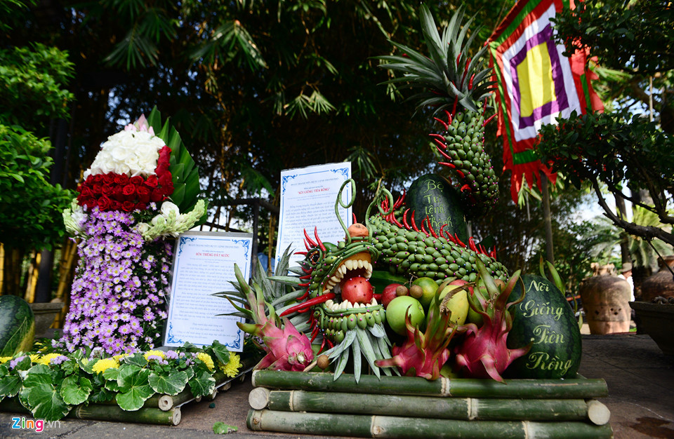 Người dân Sài Gòn dâng lễ vua Hùng ngày giỗ Tổ